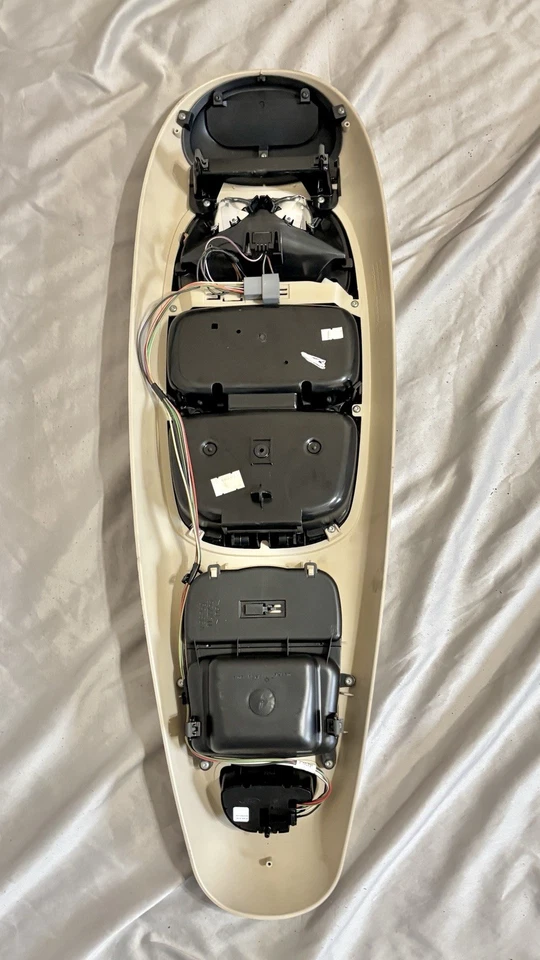 99 00 01 02 03 FORD WINDSTAR CONSOLA SUPERIOR PUERTA INTERRUPTOR AUDIO OEM 1261-25 Foto 2 de 4