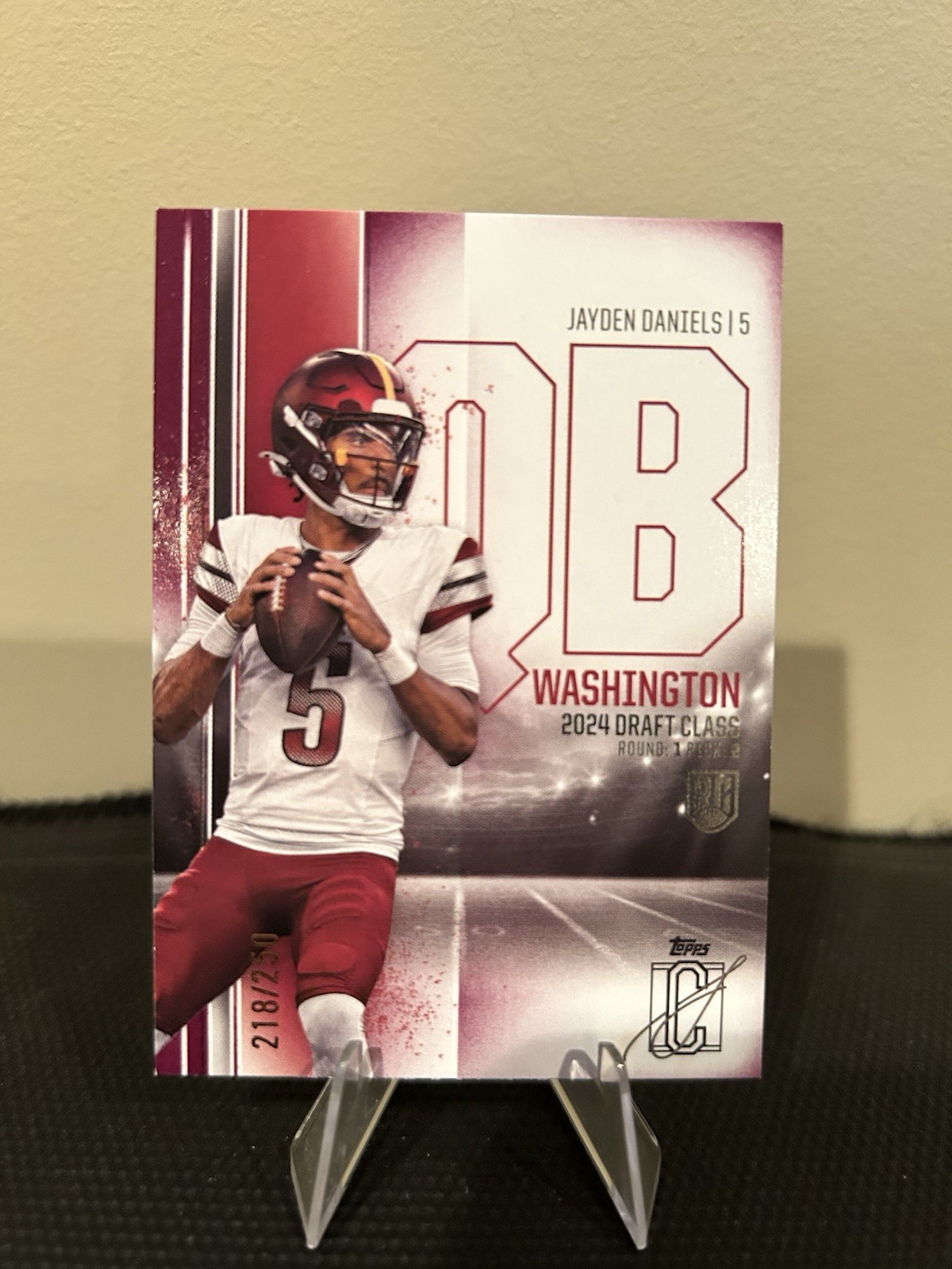 2024 Topps Signature Class - Rookies Jayden Daniels #194 Magenta /250 (RC)