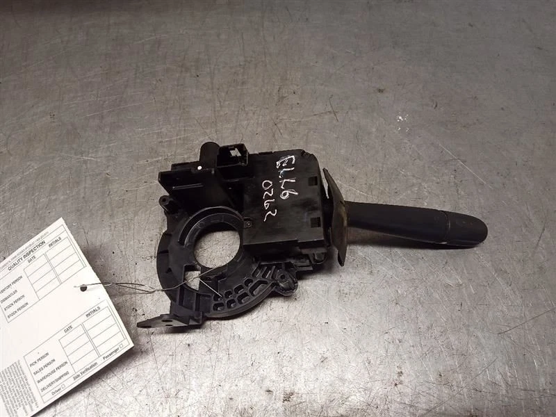 Column Mounted Multifunction Switch from 2002 Dodge Ram 1500 9632714 - Image 2 of 4