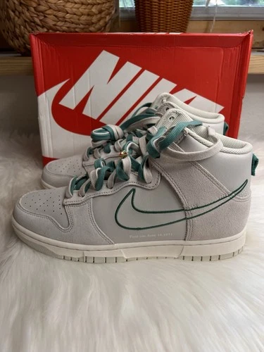 NIKE Dunk High "First Use Pack Green Noise" NIB