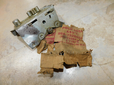 NOS OEM Ford Fairlane Sedan Mercury B5A-7326412-B RH Rear Door Lock Assy 1955