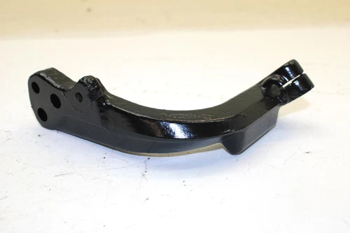 ARM, KNUCKLE STEERING LH