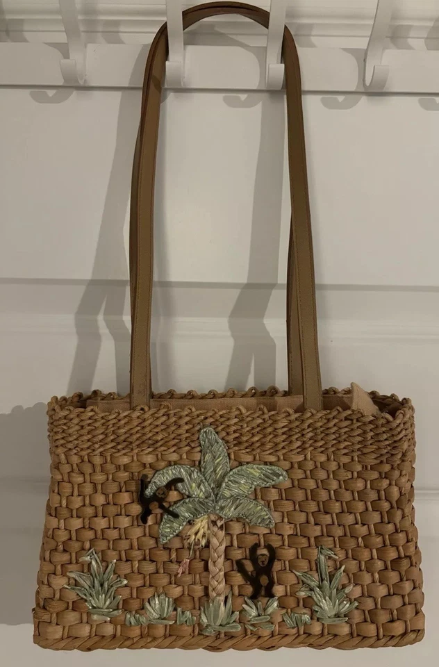 Bolsa de ombro de palha tecida St. John’s Bay palmeiras e macacos  - Imagem 2 de 4