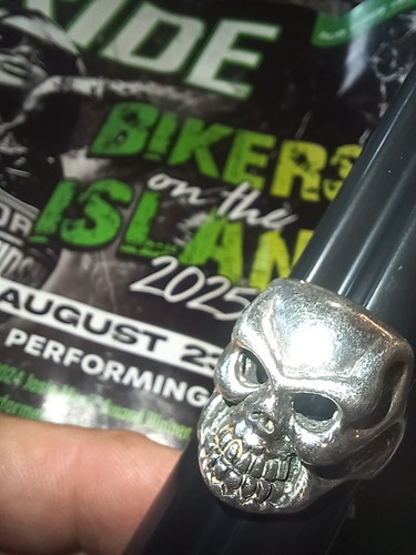 Skull ring Biker band size 13! sterling silver men