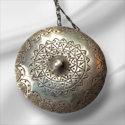 Karen Hill Tribe Silver Mandala Pendant 53mm on Sterling Silver 16" Chain - Picture 2 of 5