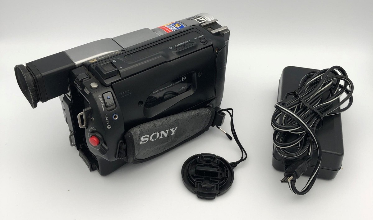 【稀少】SONY Handycam Video8 CCD-TR270 Sony CCD-TR200 Handycam Video Recorder Camcorder Hi8 8x
