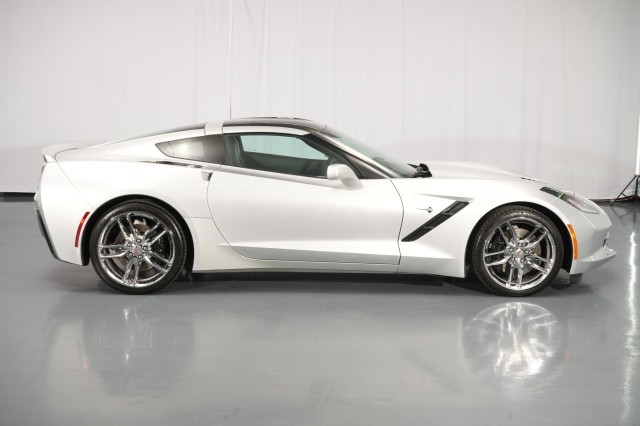 2014 Blade Silver Metallic Chevrolet Corvette   | C7 Corvette Photo 10