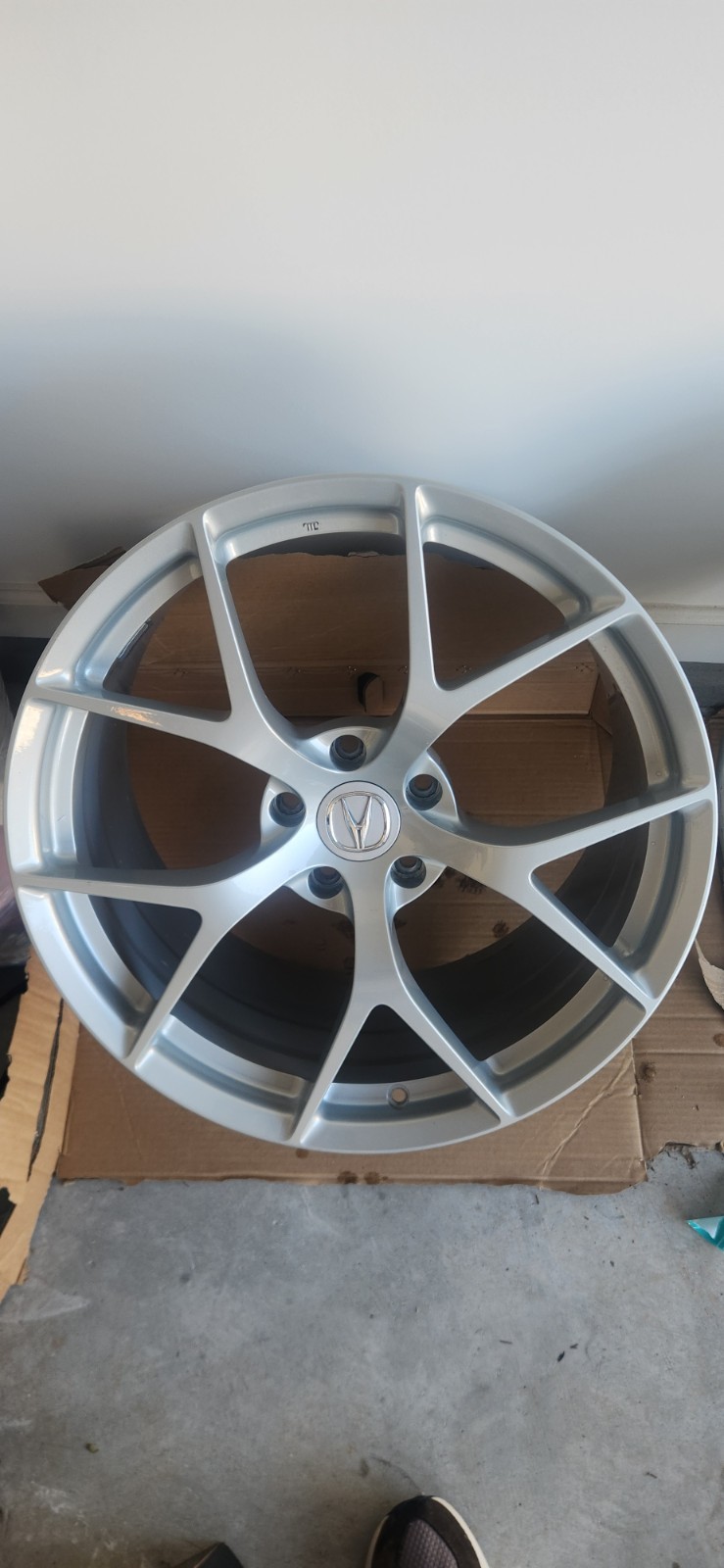 Acura NSX OEM Wheels Set of 4 Silver 19in Front 20 Inch Rear