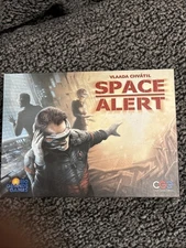 Space Alert: Czech Games Edition: Unpunched: From a Game Collector’s Estate