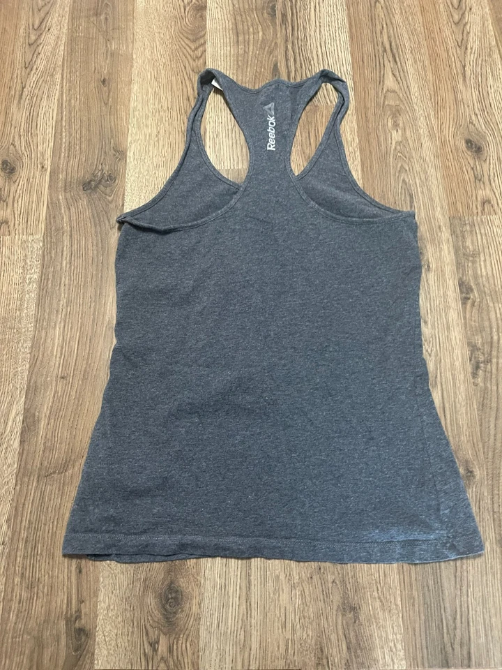 Camiseta sin mangas Reebok, para mujer talla pequeña, gris, sin mangas Foto 2 de 4
