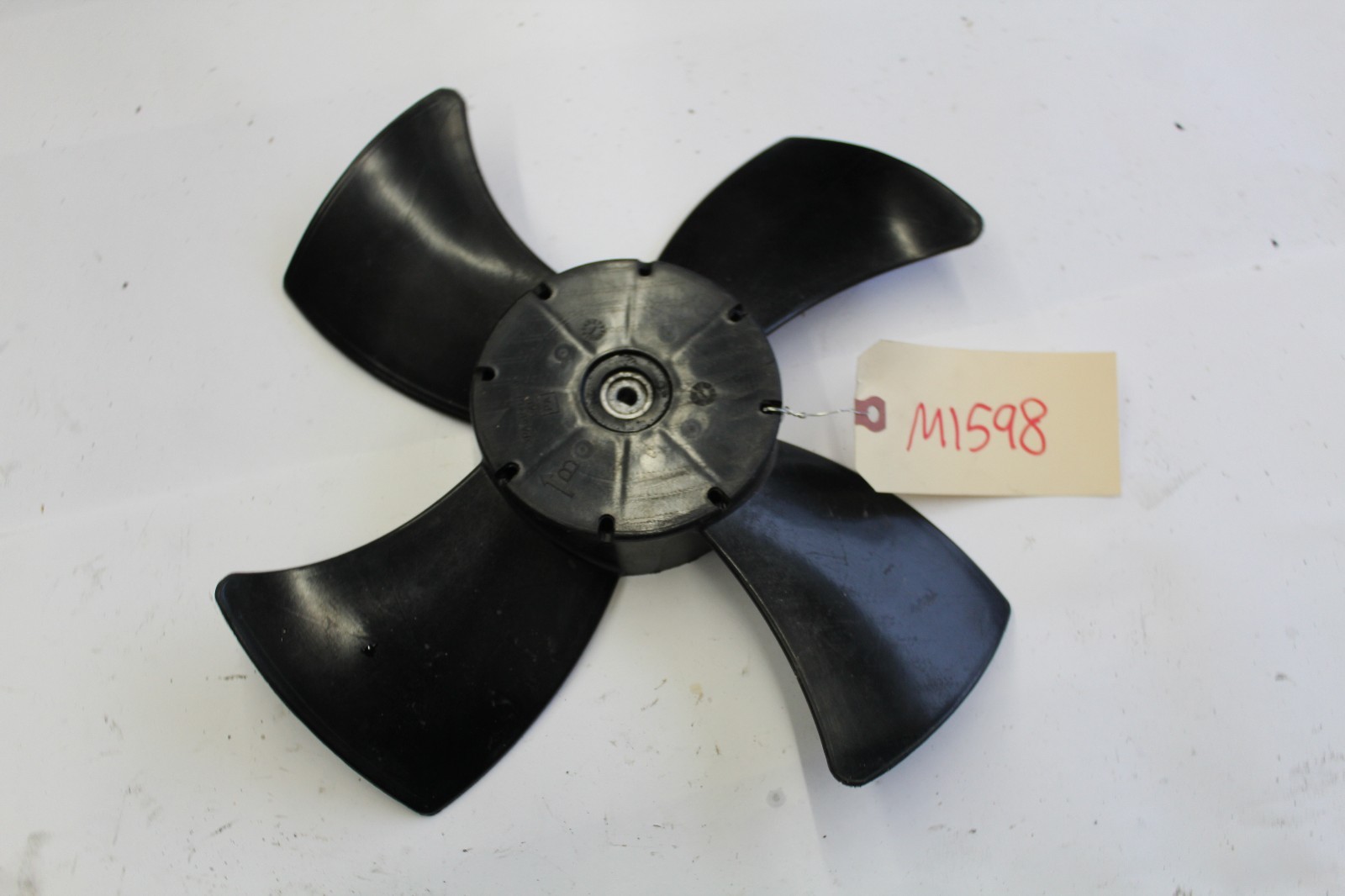20032005 INFINITI G35 COUPE NISSAN 350Z COOLING FAN BLADE RIGHT SIDE