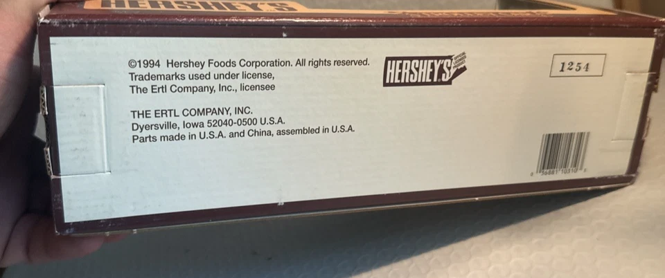 Banco de monedas de coche trolley Ertl Hershey’s vintage escala 1:43 nuevo en caja Foto 2 de 4