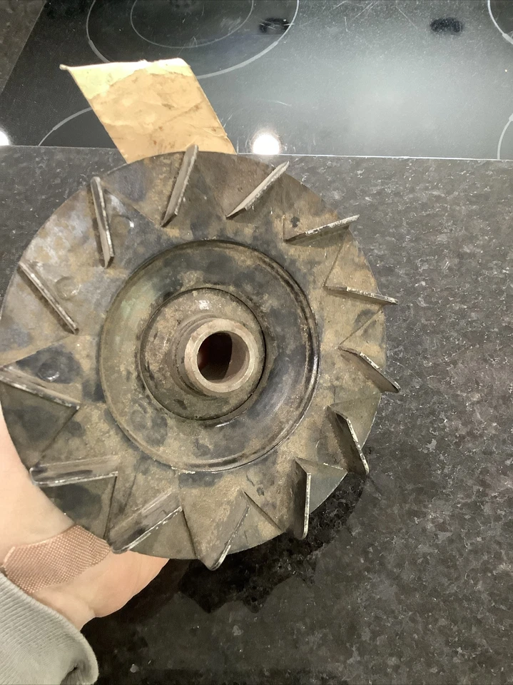 Ford Thunderbird 1963 polea generador C3SZ-10344-B como nuevo Foto 3 de 4