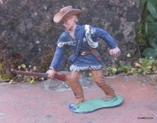 CRESCENT TOYS FAR WEST / FIGURINE PLASTIQUE COWBOYS TRAPPEUR  C19