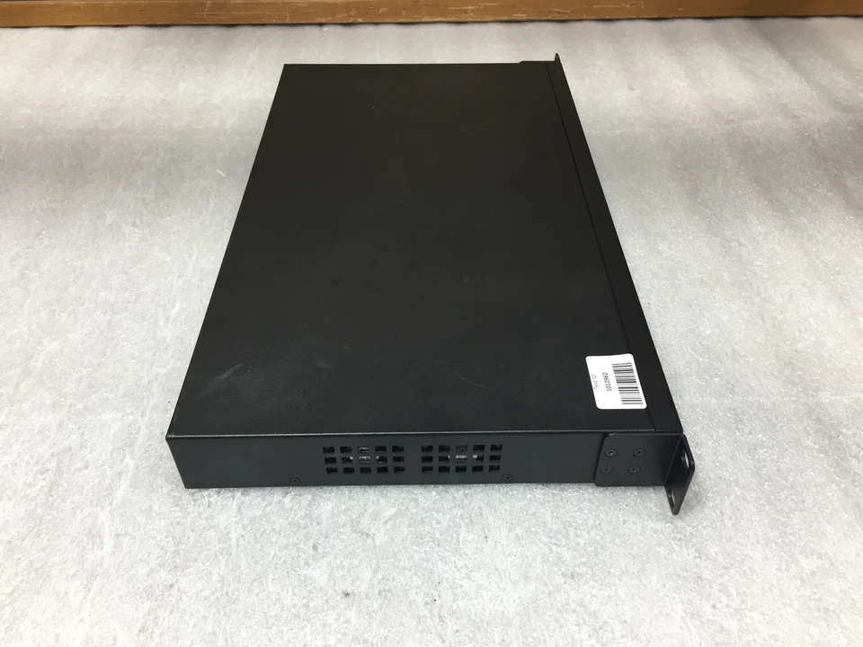 Dell PowerConnect 3524 Gigabit SFP24-Port Managed Gigabit Network Switch Reset - Image 4 of 4