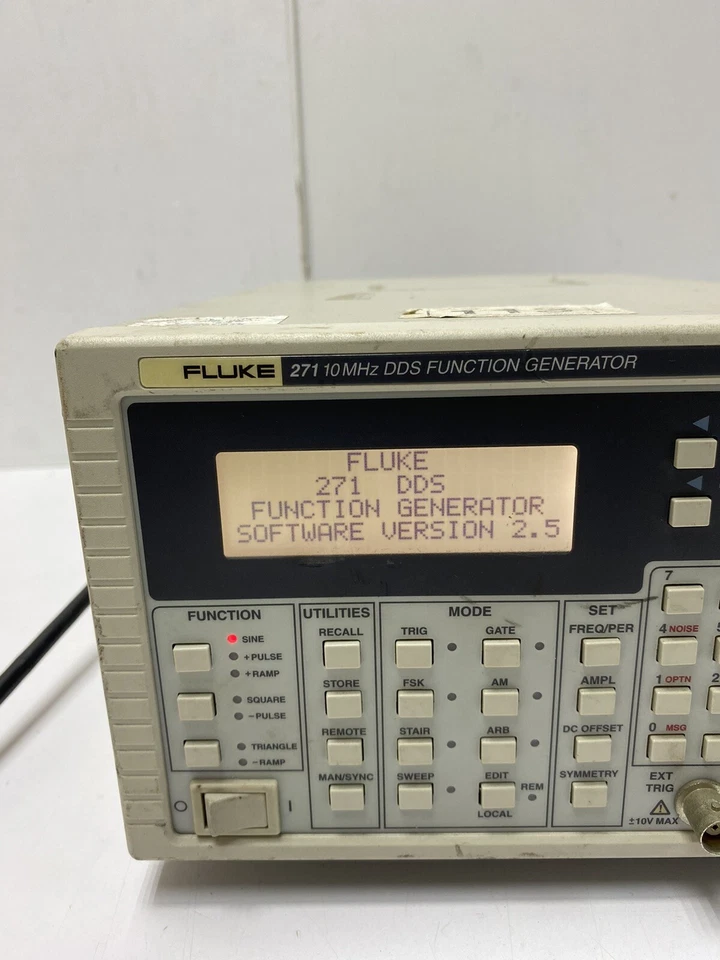 FLUKE 271 10MHZ DDS FUNCTION GENERATOR 2423208 - Image 3 of 4