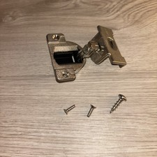 Blum COMPACT 110 Hinge 30.310-11.02 w/ 1 9/16 OL Base Plate And Screws