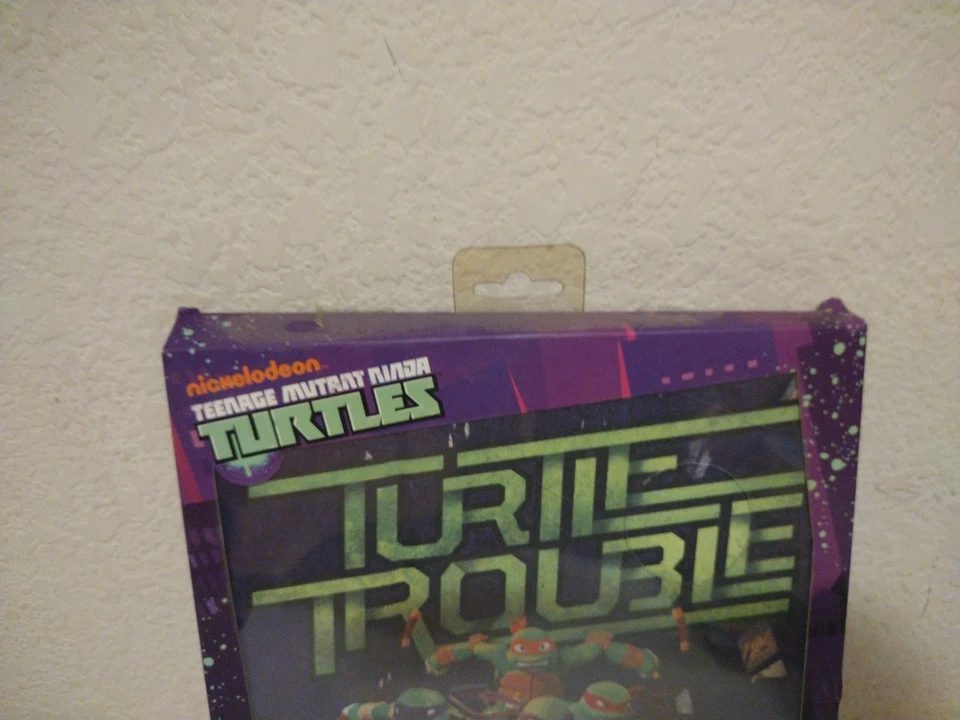 Teenage Mutant Ninja Turtles Portfolio Case for iPad 2 & 3,& iPad Air. A - Image 3 of 4