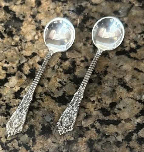 (1) Wallace Sterling Rose Point Salt Spoon   2 Available    2 3/8” L