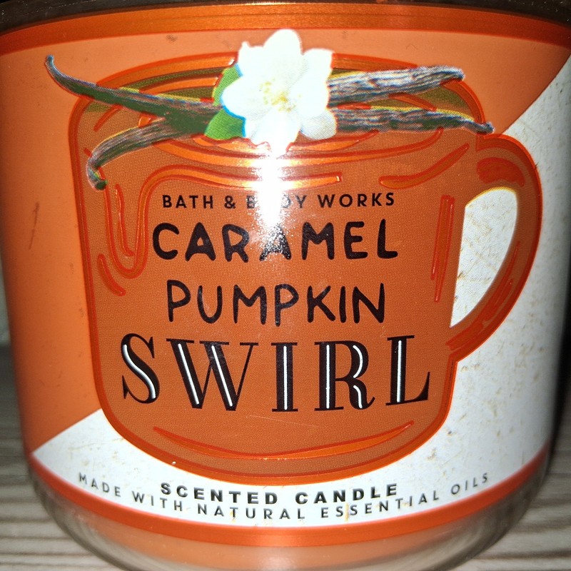 BATH & BODY WORKS BBW CARAMEL PUMPKIN SWIRL 3 WICK CANDLE 14.5 oz NEW