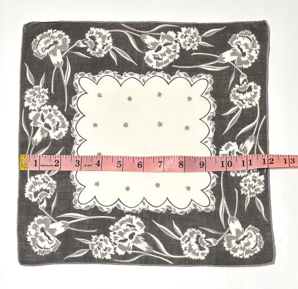 Pañuelo Pañuelo Tonos de Gris Clavel De Colección Floral Borde Enrollado 12" Cuadrado Foto 3 de 4