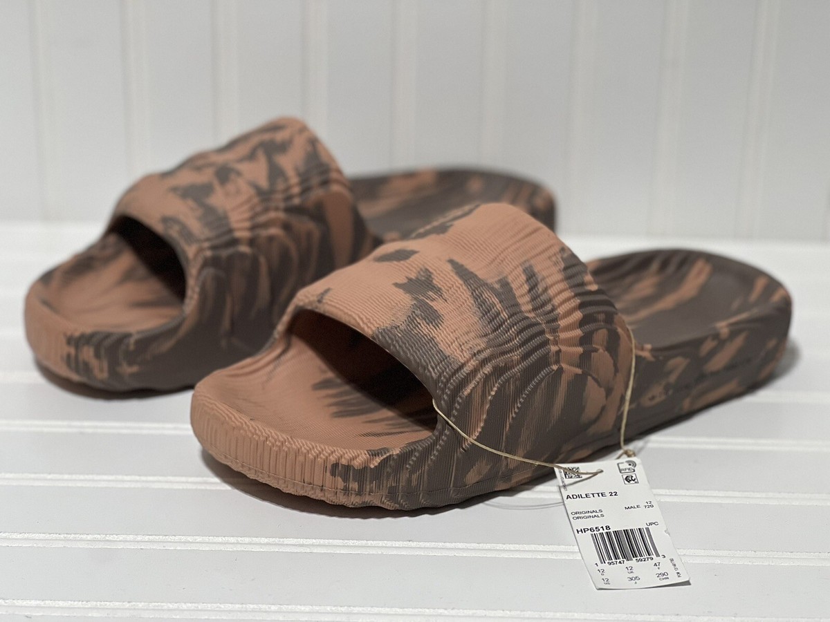 サンダル ADIDAS ORIGINALS Men Sandals Brown HP6522 HP6518] Adidas Men's Adilette 22 Sandals Clay Strata Earth