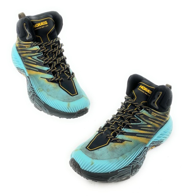 hoka one one speedgoat mid womens
