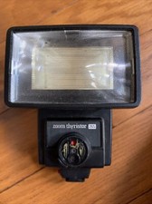 Vivitar Zoom Thyristor 265 Camera Flash