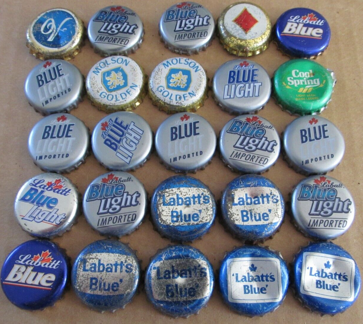 25 CANADA CANADIAN BEER CAPS LABATT MOLSON ETC OLD SCHOOL RETIRED