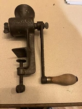 Vintage Griswold Meat Grinder No 10 Food Chopper Hand Crank Cast Iron 
