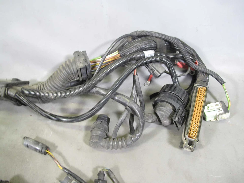 Arnés de cableado del motor manual BMW E36 ASC+T 97 98 99 328i 328is 328iC M3 usado Foto 3 de 3