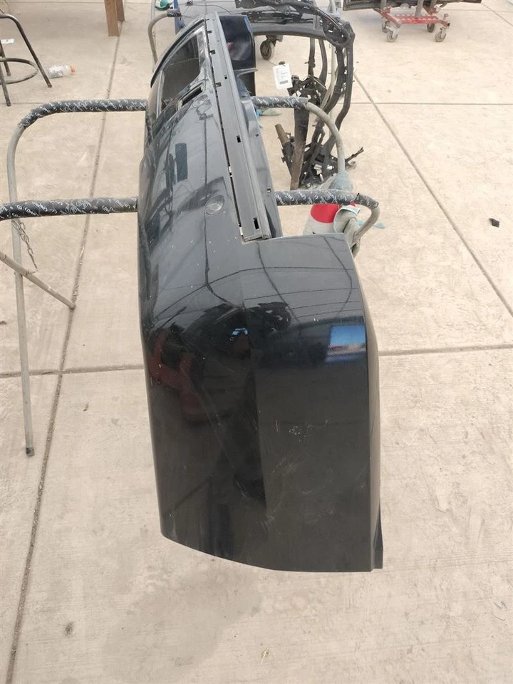 BLK REAR BUMPER ASSEMBLY 2007-2014 CADILLAC ESCALADE Foto 4 de 4