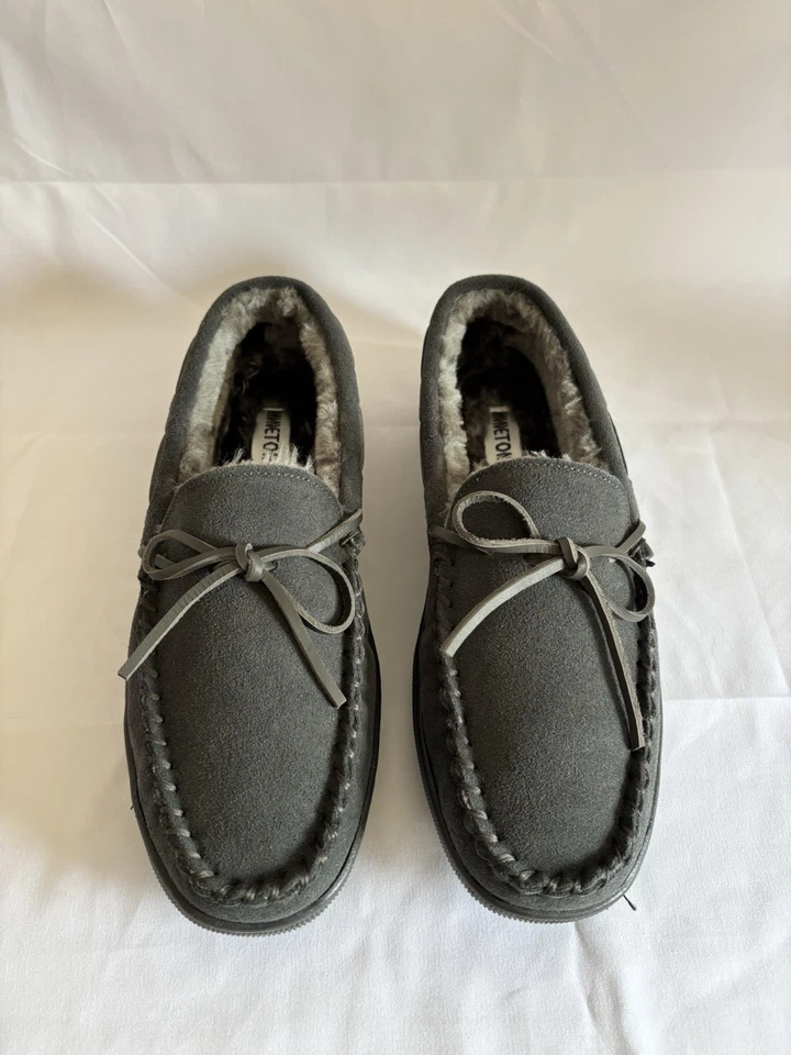 Minnetonka Men's Suede Lined Pile Moccasin Slipper Hardsole 11W 3907W - Image 1 of 4