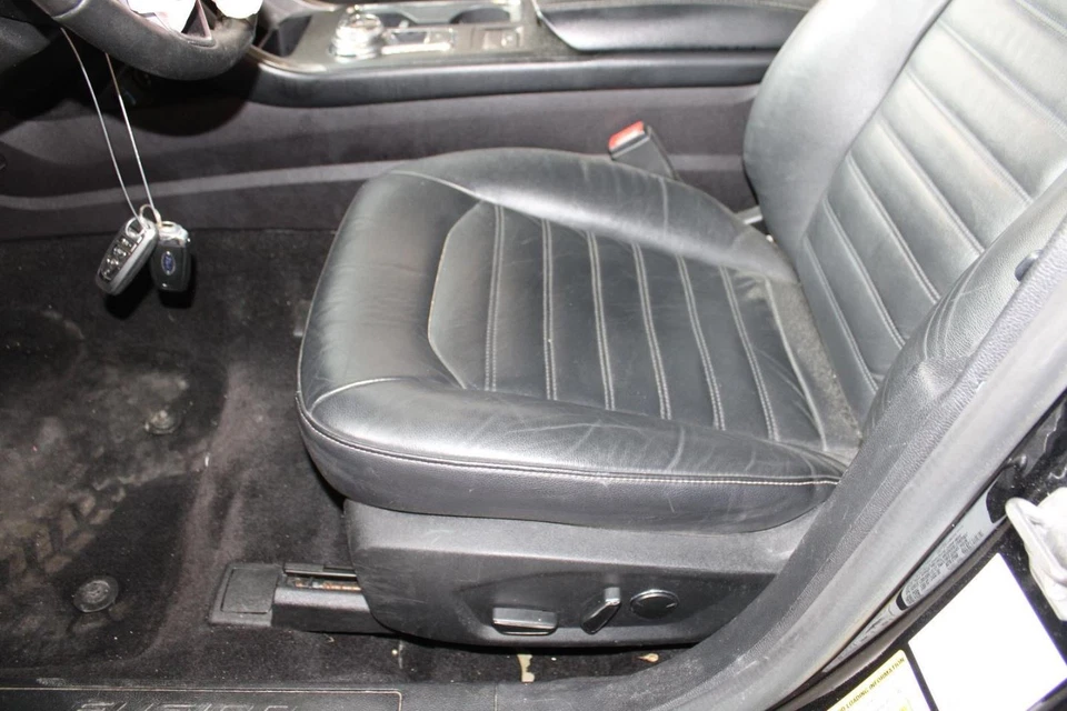 2017 Ford Fusion Driver Front Seat Bucket Black Leather SE Electric Used - Imagem 2 de 4