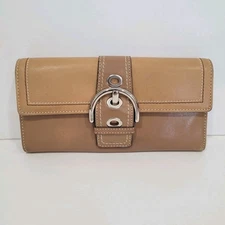 Coach Long Wallet Buckle Envelope Beige Brown Tan Designer Large Smooth Leather
