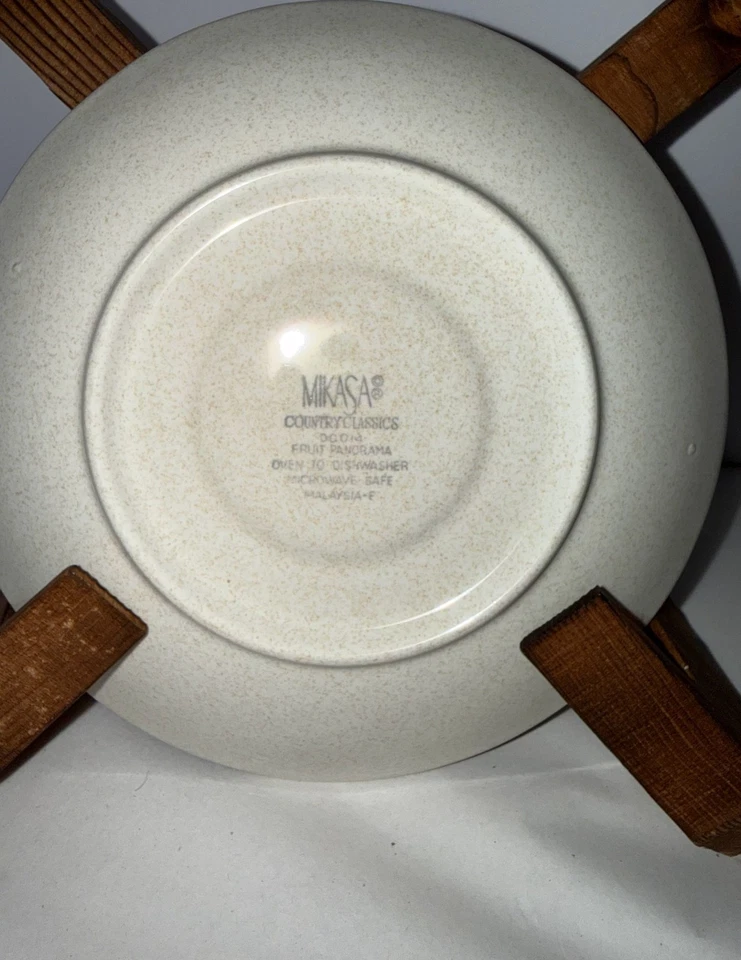 Juego de 6 platillos panorámicos de frutas Mikasa Country Classics de colección de 6 pulgadas Foto 2 de 4