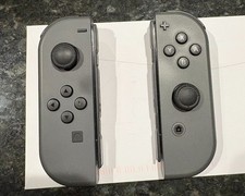 Nintendo Switch Joy-Con (L) / (R)  Used Contr...