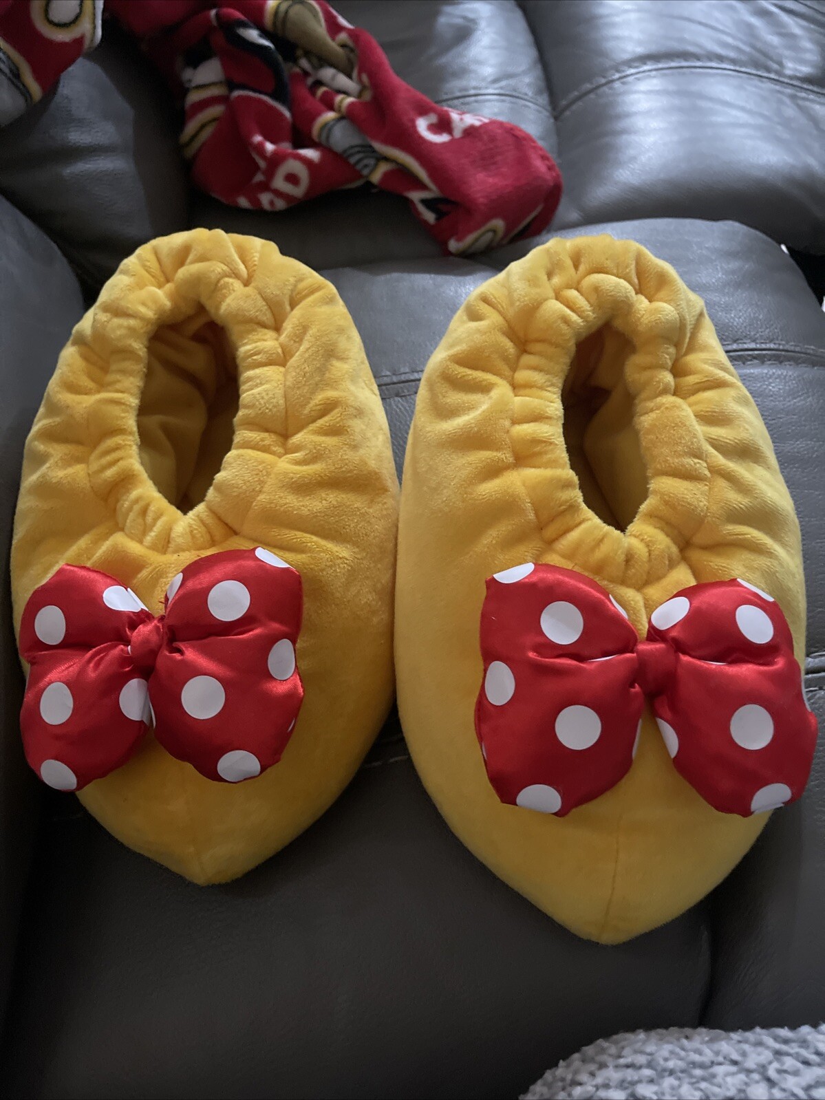 PANTOFOLA D’ORO Disney Parks Minnie Mo giallo peluche pantofole fiocco a pois adulto medio