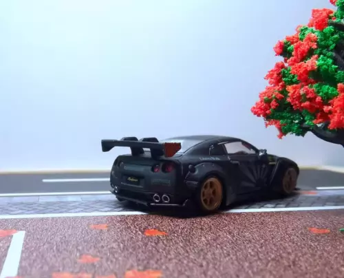 Modellino auto in plastica 1/87 Nissan GT-R R35 - Foto 8 di 29