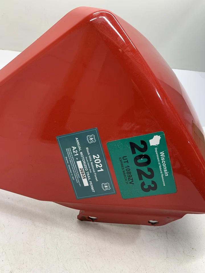 Painel, Fender, Frontal LH VM Vermelho - 2013 Arctic Cat Wildcat 1000 -4  - Imagem 3 de 4