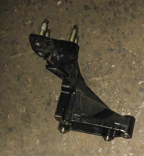 Motorhalter Ford Mondeo 2,5 F73E3K73BAA BJ 97