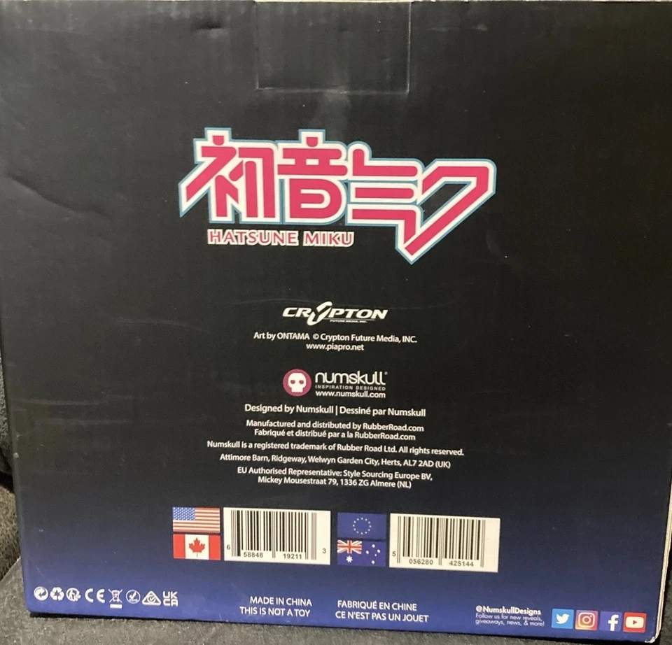 OFICIAL HATSUNE MIKU 3D LÁMPARA DE ESCRITORIO LUZ DE PARED ANIME AZUL COLECCIONABLE NUEVO EN Foto 2 de 4