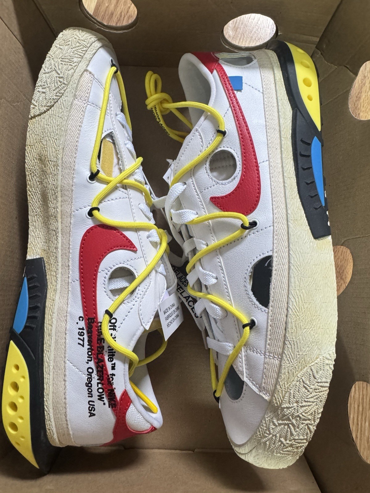 OFF WHITE X NIKE Taglia 12 5 Nike Off White x Blazer Basso Bianco Università Rosso spedizione veloce