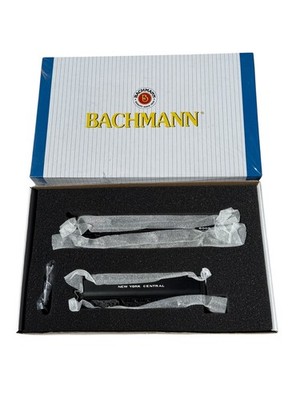 BACHMANN No. 11305 HO NIAGARA 4-8-4 W/Smoke HD Light & Tender Steam LOCOMOTIVE