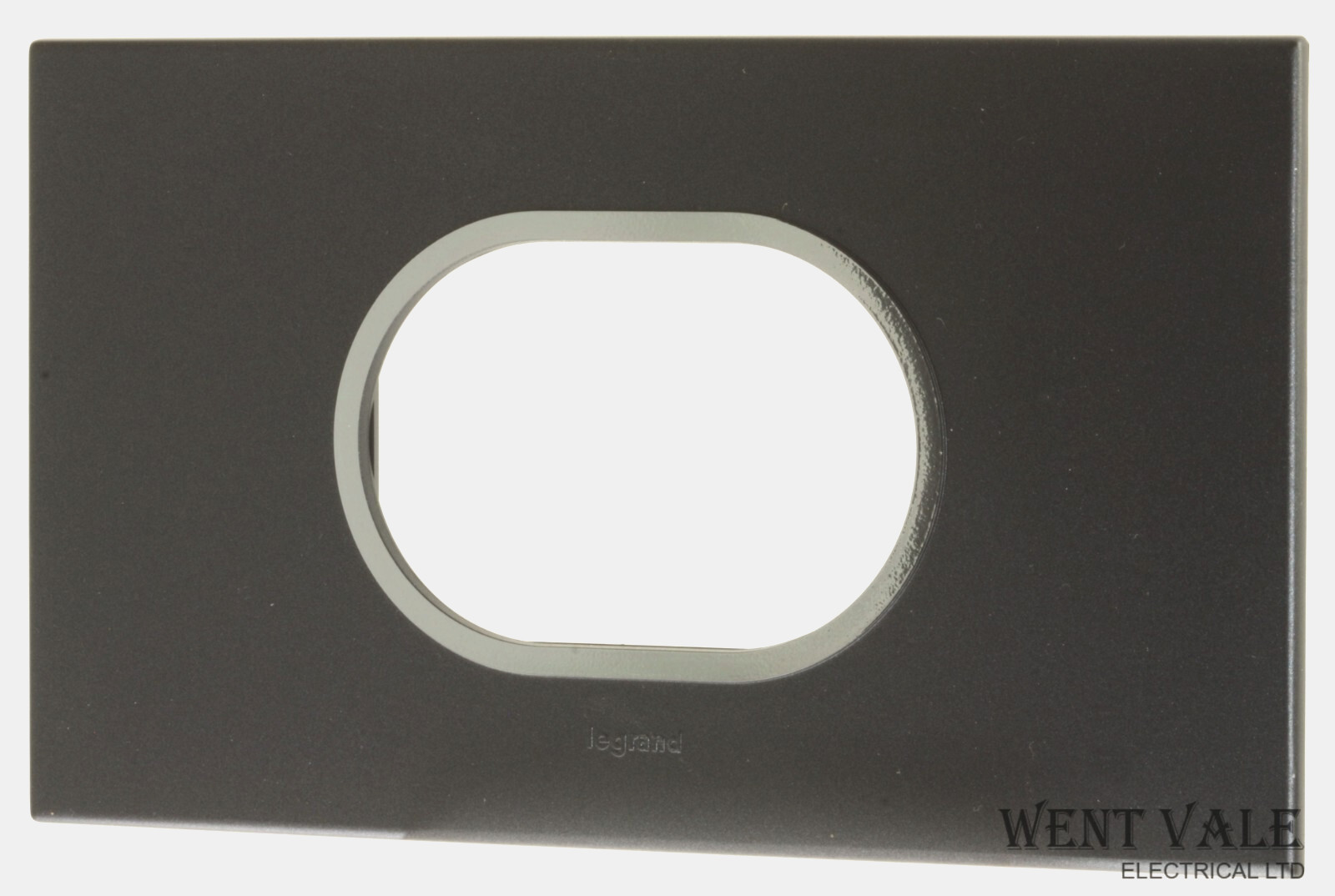 Legrand Arteor - 5755 42 - 3 Module Oval Aperture Cover Plate in Graphite
