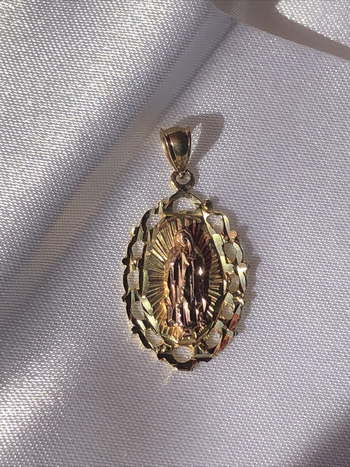 14k Pendant - image 1