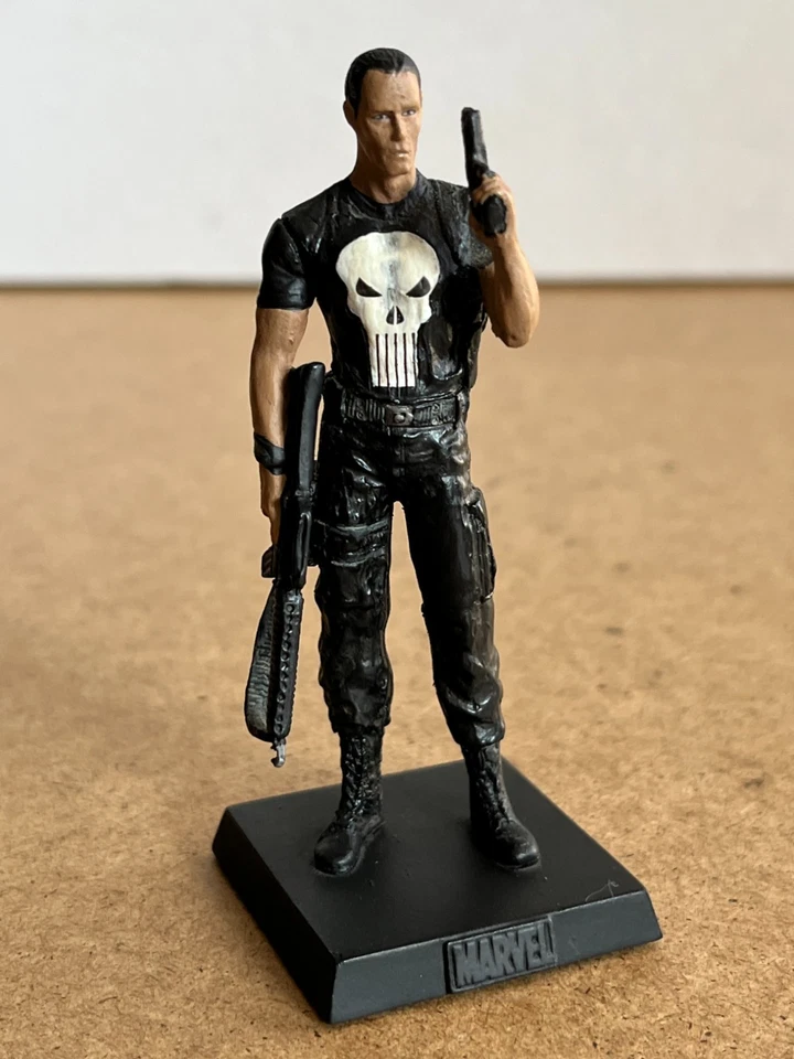 Classic Marvel Figurine Collection #19 PUNISHER (Eaglemoss, 2005) *Condition* - Image 2 of 4