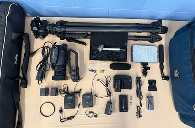 Sony PXW-Z90V 4K HDR XDCAM Bundle Complete w/Bag Tripod Transmitters Etc Tested