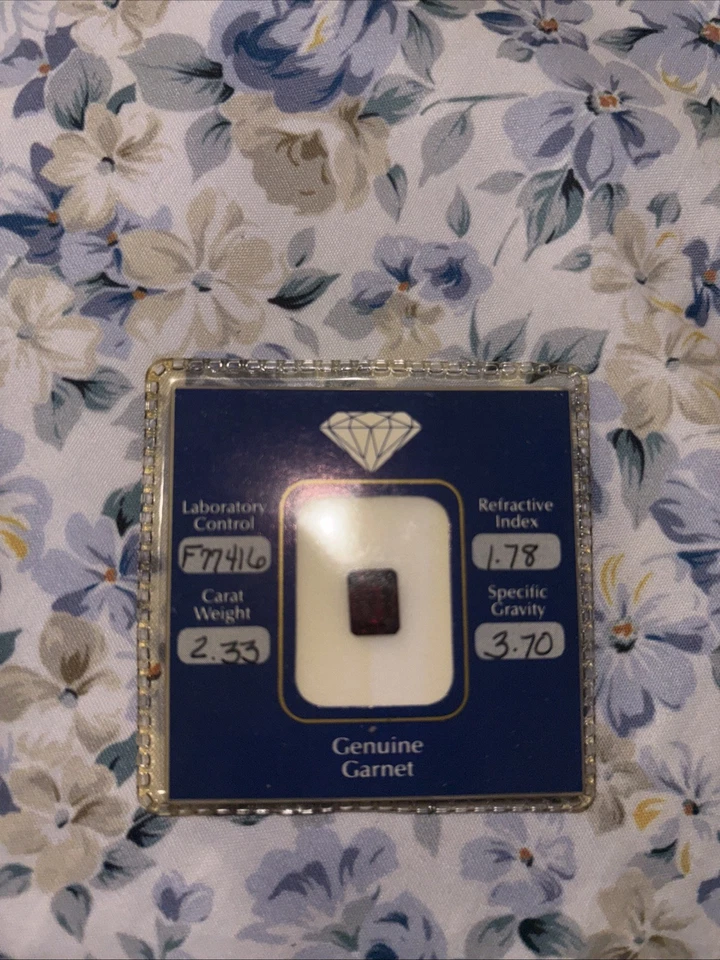 Piedra preciosa granate genuina Foto 3 de 4