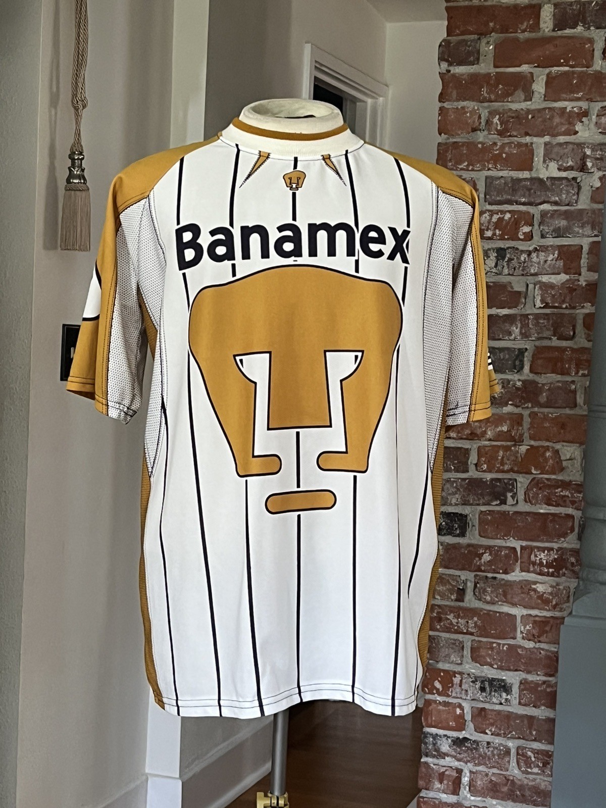 Pumas Banamex Mexican Soccer Futbol Jersey sz XL see measurements